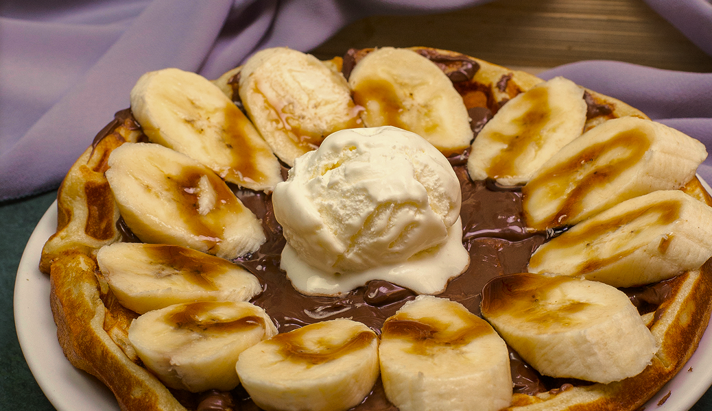 Waffle com banana